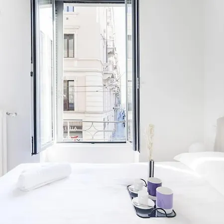 Easylife - A Touch Of Design In Porta Venezia Apartment