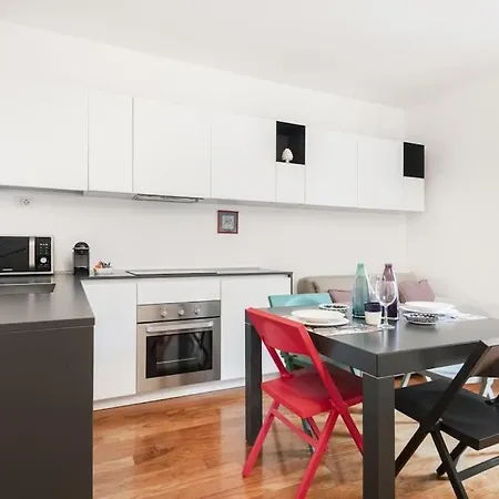 Easylife - A Touch Of Design In Porta Venezia Apartment
